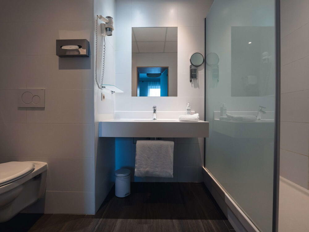Foto del baño de Hotel Ibis Styles Charleroi Airport Aero 44