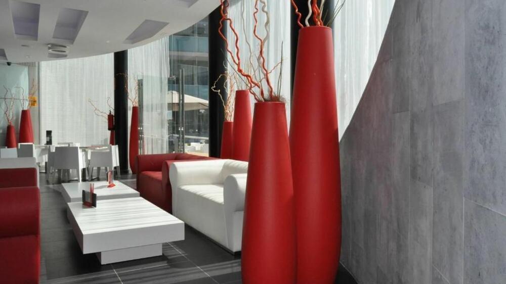 Foto de las zonas nobles de Apartamentos Apolo Suites Rentalmar