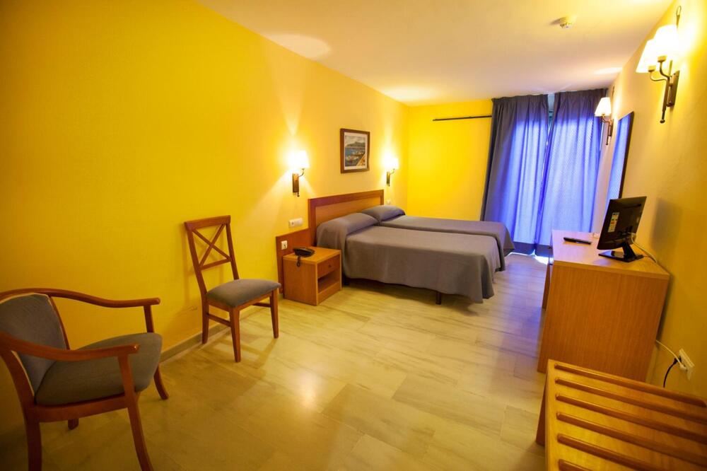 Foto general de Hotel Olas de Almuñécar