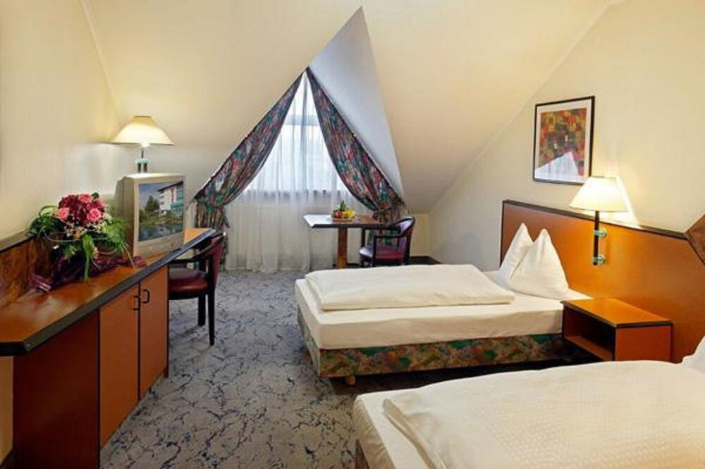 Foto general de H+ Hotel Stuttgart Herrenberg