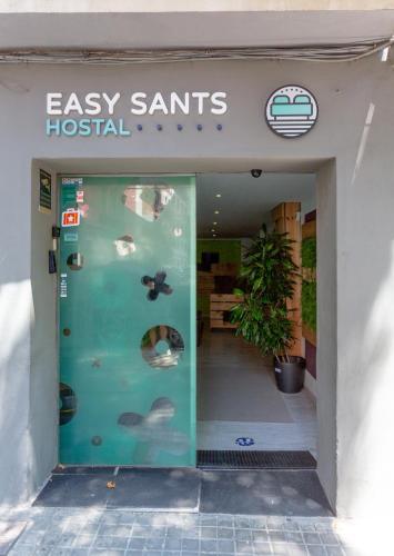 Foto del exterior de Albergue Easy Sants by Bossh!