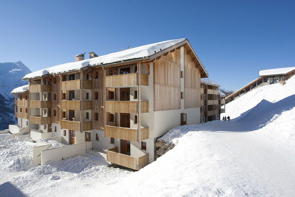 Foto del exterior de Apartamentos Noemys Le Pra Palier