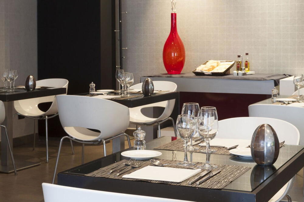 Foto general de AC Hotel by Marriott Madrid Airport