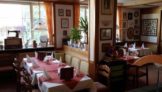 Foto de Hotel-Landgasthof Grüner Baum - Dittigheim