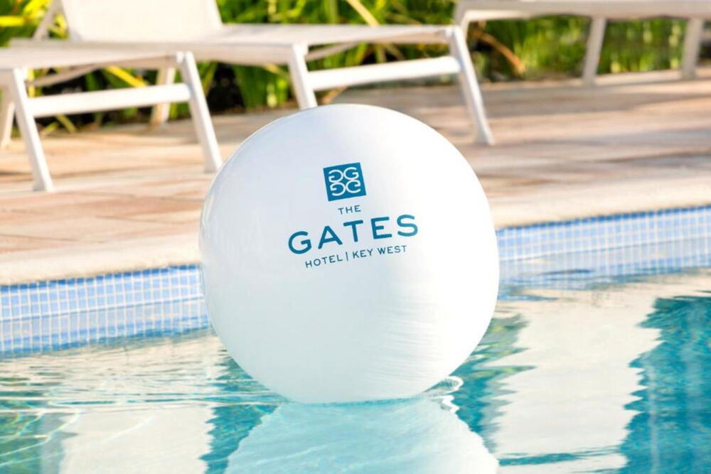 Services - The Gates Hotel Key West