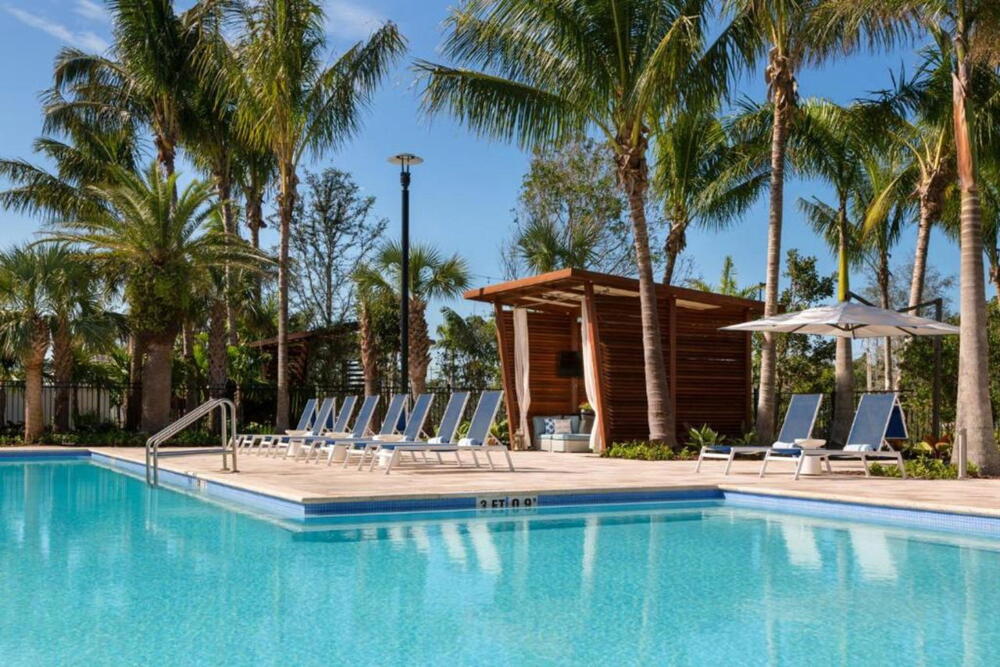 Services - The Gates Hotel Key West