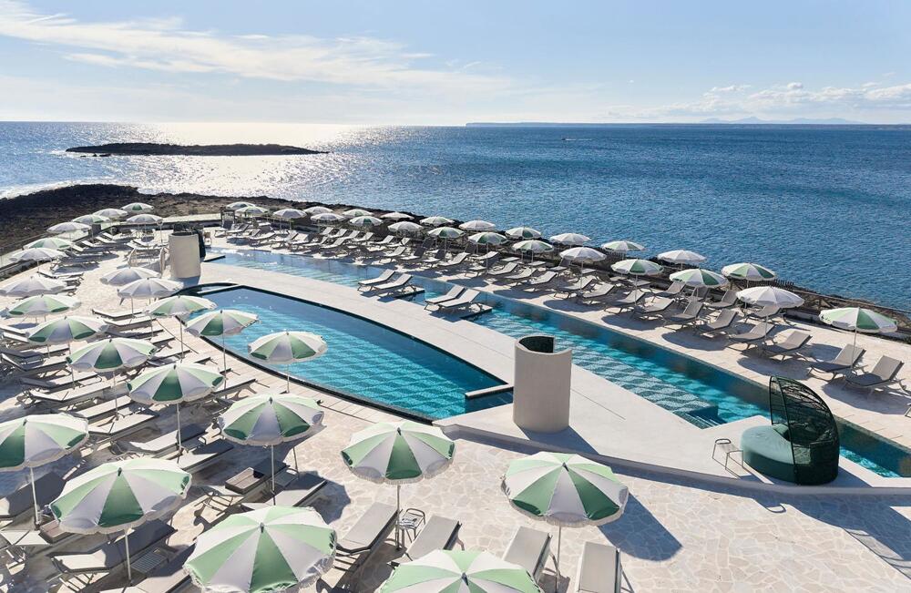 Foto de los servicios de Hotel Iberostar Selection Es Trenc -New Opening-