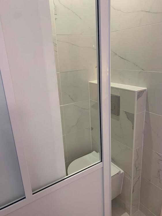 Bathroom – Dupleix Hotel