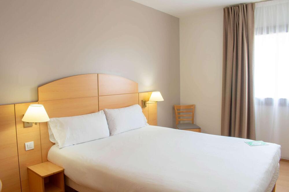 Foto de una habitación de Hotel Travelodge Madrid Alcala de Henares