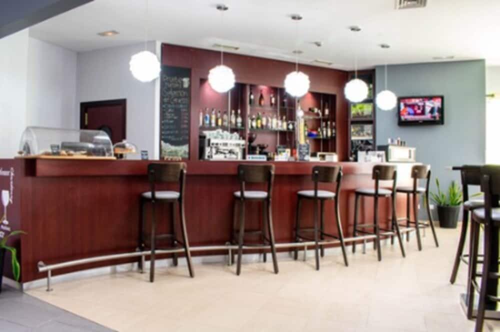 Foto de los servicios de Hotel Travelodge Madrid Alcala de Henares