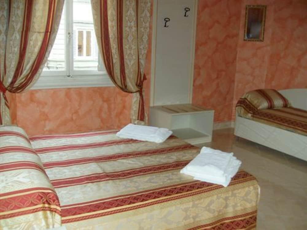 Foto de una habitación de Bed-and-Breakfast La Corte dei Principi