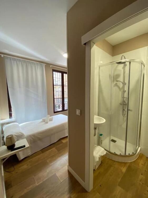 Foto del baño de Albergue Palacete de la Almudayna