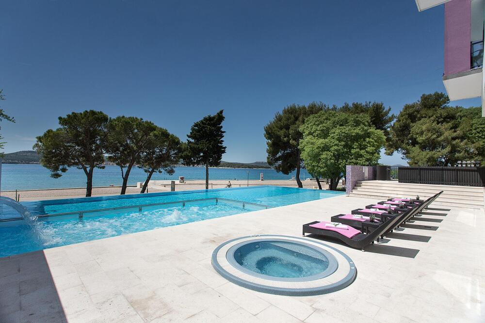 Photo – Hotel Adriatic