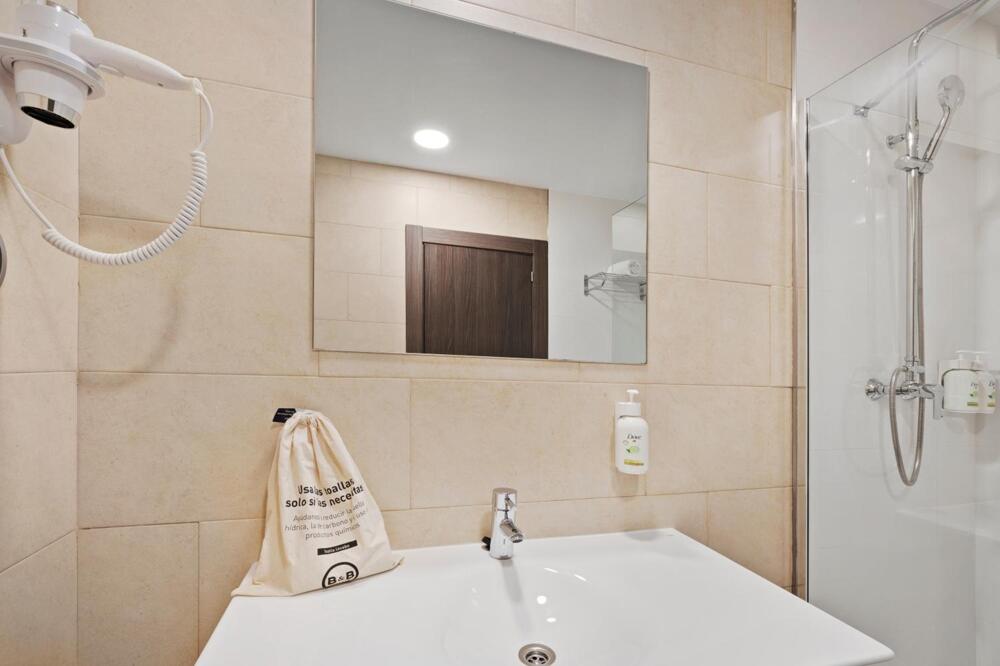 Foto del baño de B&amp;amp;B HOTEL Oviedo