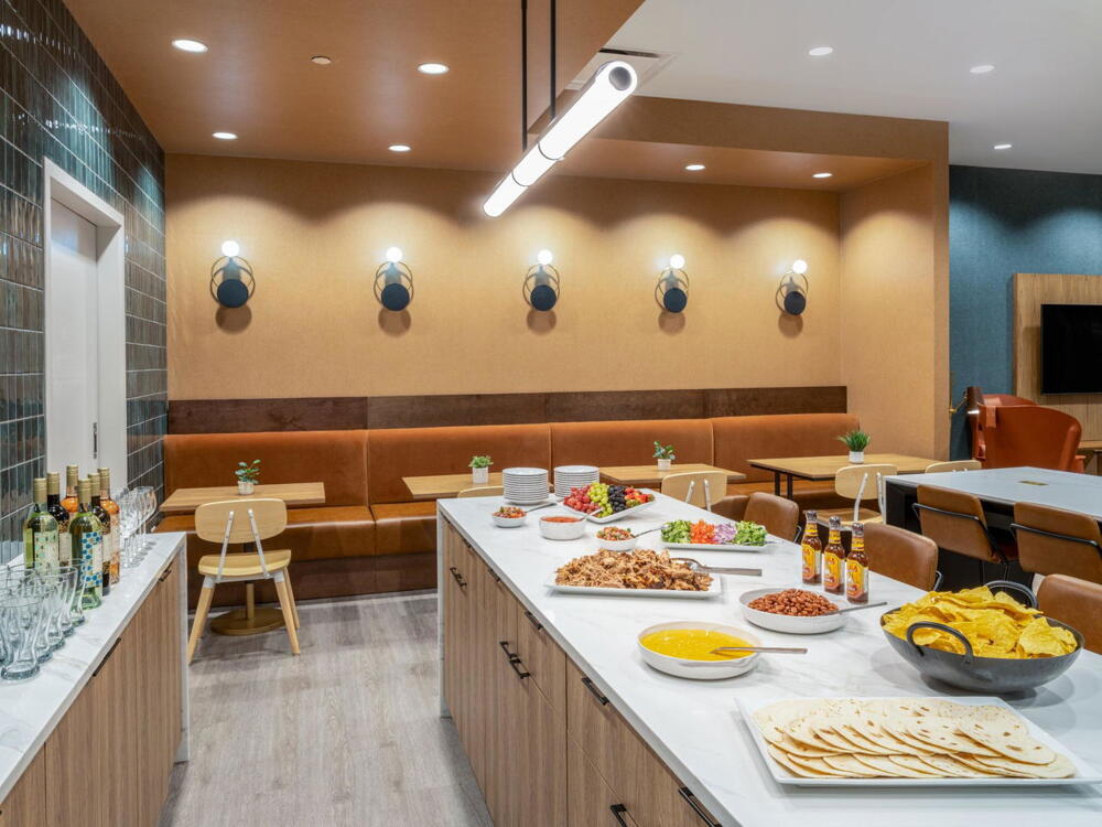 Foto de restauración de Hotel Staybridge Suites Chicago O&amp;#039;Hare - Rosemont by IHG