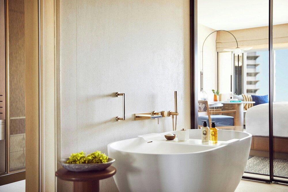 Hotel Arts Barcelona, Barcelona - Reserving