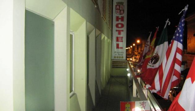 Foto de Hotel Castilla y Leon