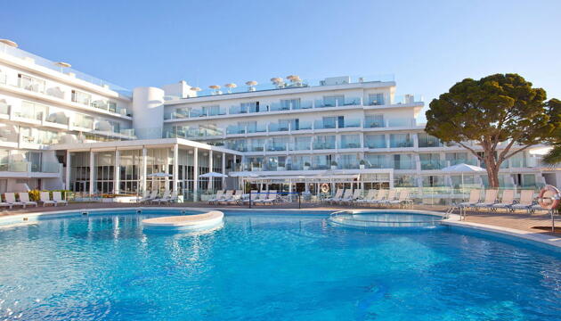Foto de Aparthotel Ponent Mar