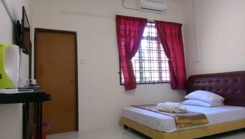 Photo – Semarak Beach Inn