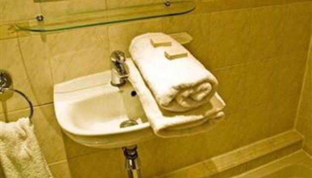 Foto de Leisure Inn Hotel