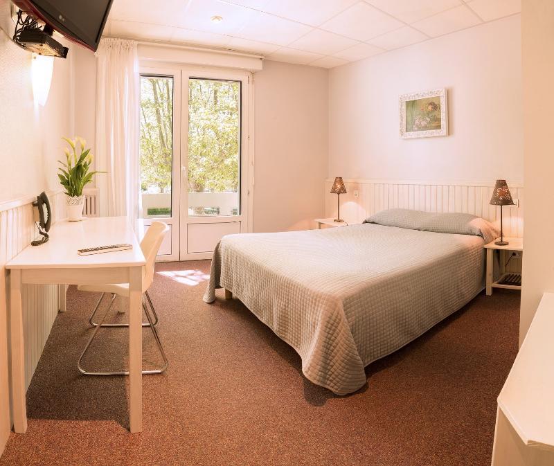 The Originals City, Hôtel Cartier, Quillan (InterHotel), Quillan. Desde 72€