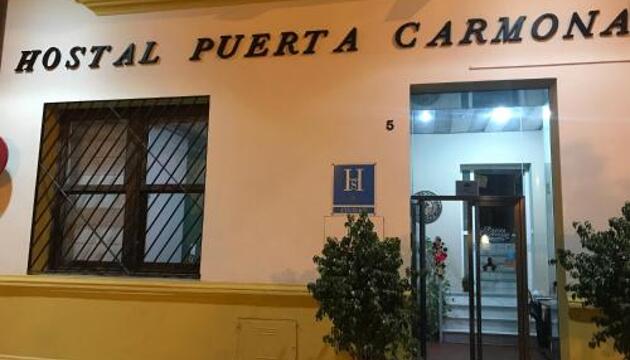 Foto de Hostal Puerta Carmona