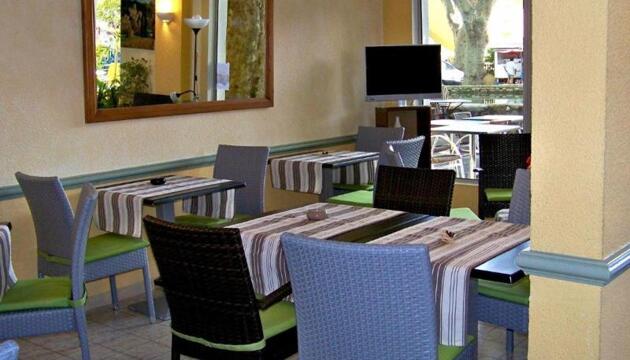 Photo – Hotel Logis De L&apos;Etang