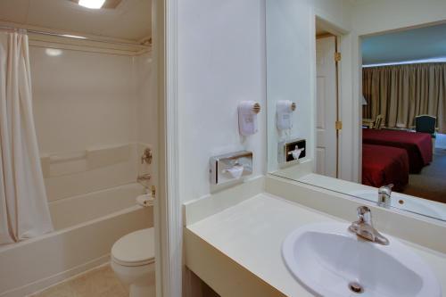 Photo – Vienna Wolf Trap Hotel