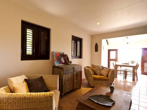 Photo – Ocean View Villas