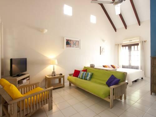 Room – Ocean View Villas