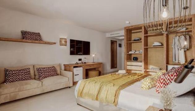 Foto de Hotel Caramelo Marina Calan Bosch