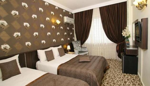 Photo – Maya Hotel