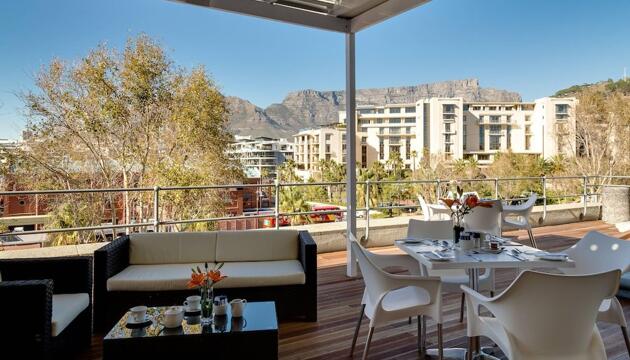 Foto de Protea Hotel by Marriott Cape Town Waterfront Breakwater Lodge