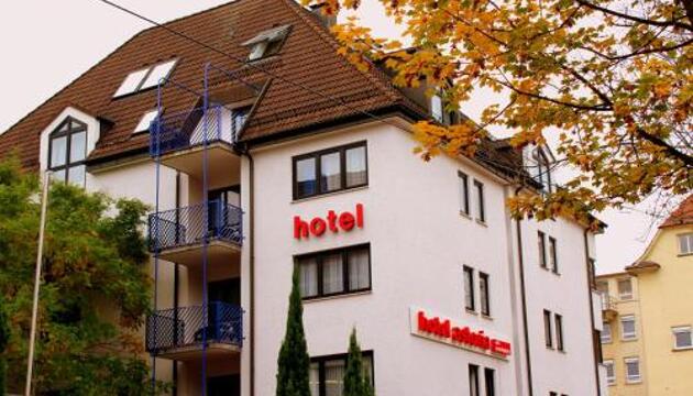 Photo – Hotel Astoria am Urachplatz