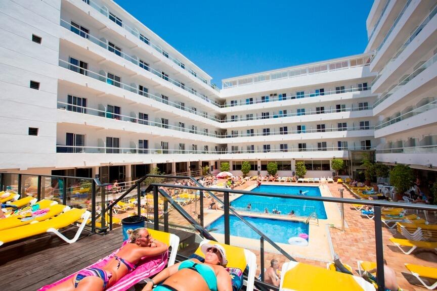 Foto de los servicios de Hotel Port Fiesta Park