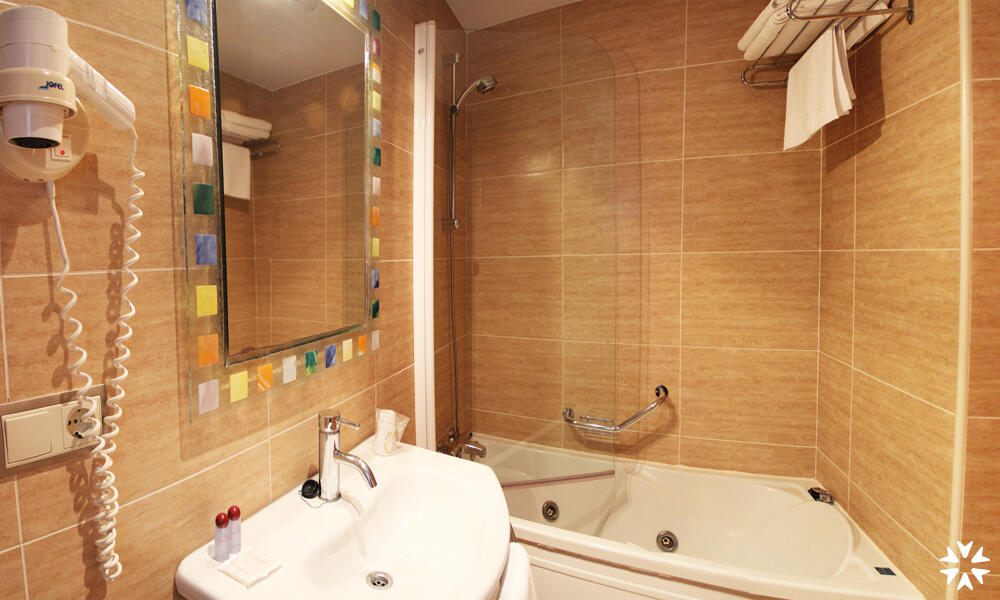 Foto del baño de Hotel Castillo de Javier