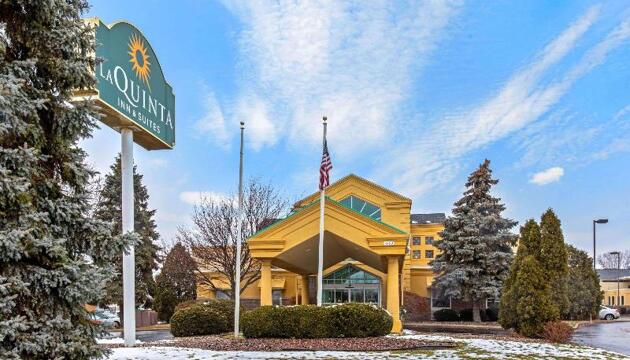 Photo – Hotel La Quinta by Wyndham Appleton College Avenue