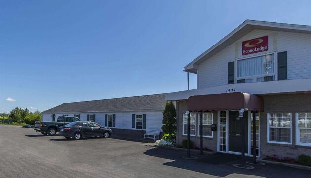 Photo – Hotel Econo Lodge Inn &amp; Suites Saint John