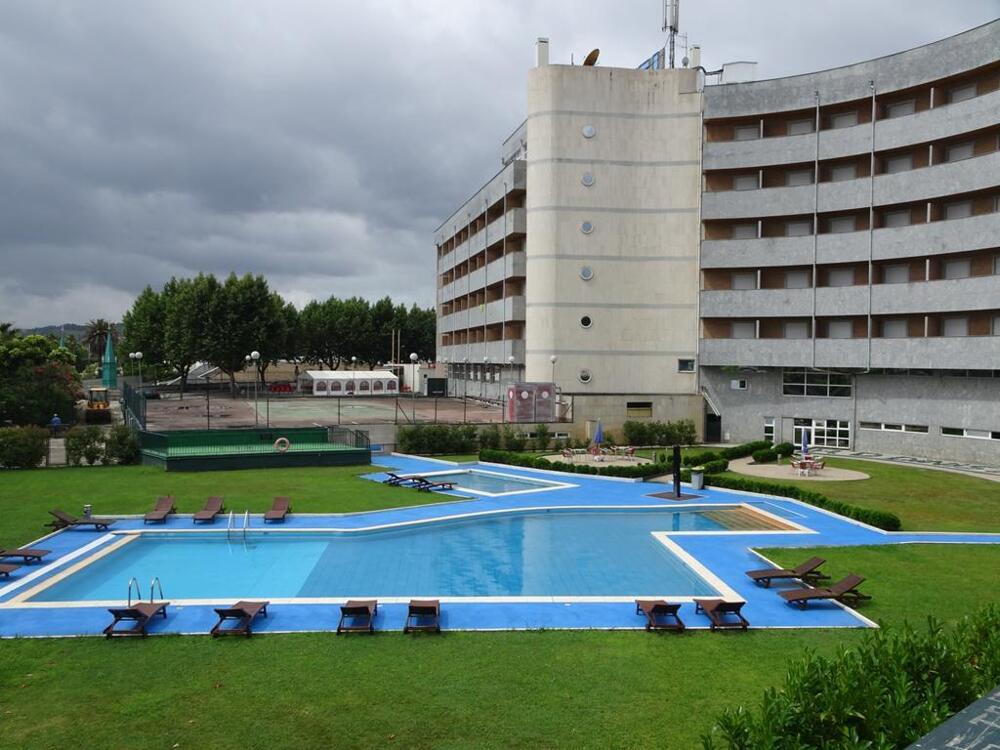 Grande Hotel Dom Dinis, Mirandela. Desde 74.7€ Grande Hotel Dom Dinis, Mirandela. Desde 74.7€