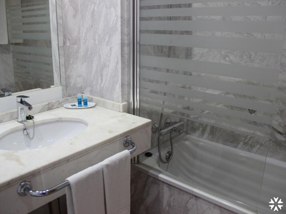 Foto del baño de Hotel Bahía Tropical