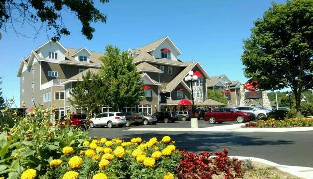 Photo – Hotel Cherry Tree Inn and Suites