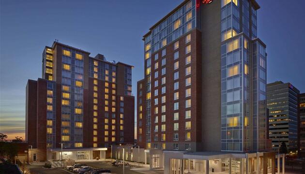 Photo – Hotel Hampton Inn by Hilton Halifax Downtown