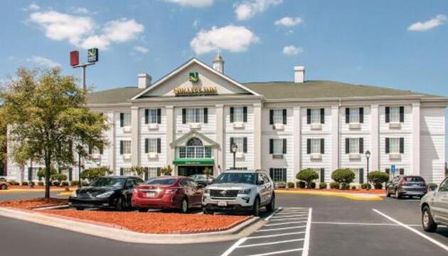Photo – Hotel Quality Inn Pooler - Savannah I-95