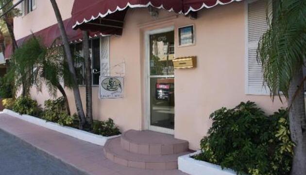 Photo – Motel Manta Ray Inn