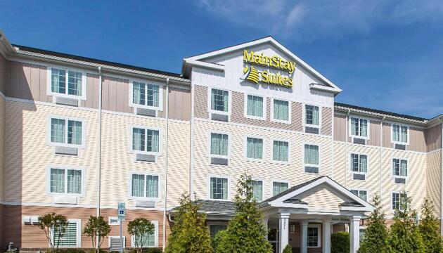 Photo – Hotel MainStay Suites Camp Lejeune