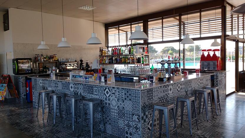 Foto de restauración de Camping Platja Cambrils