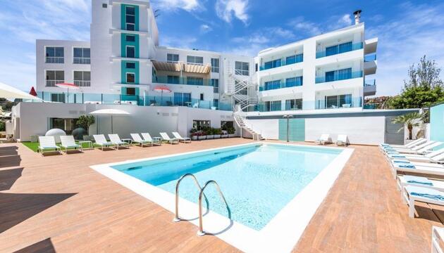 Foto de Plaza Santa Ponsa Boutique Hotel - Adults Only