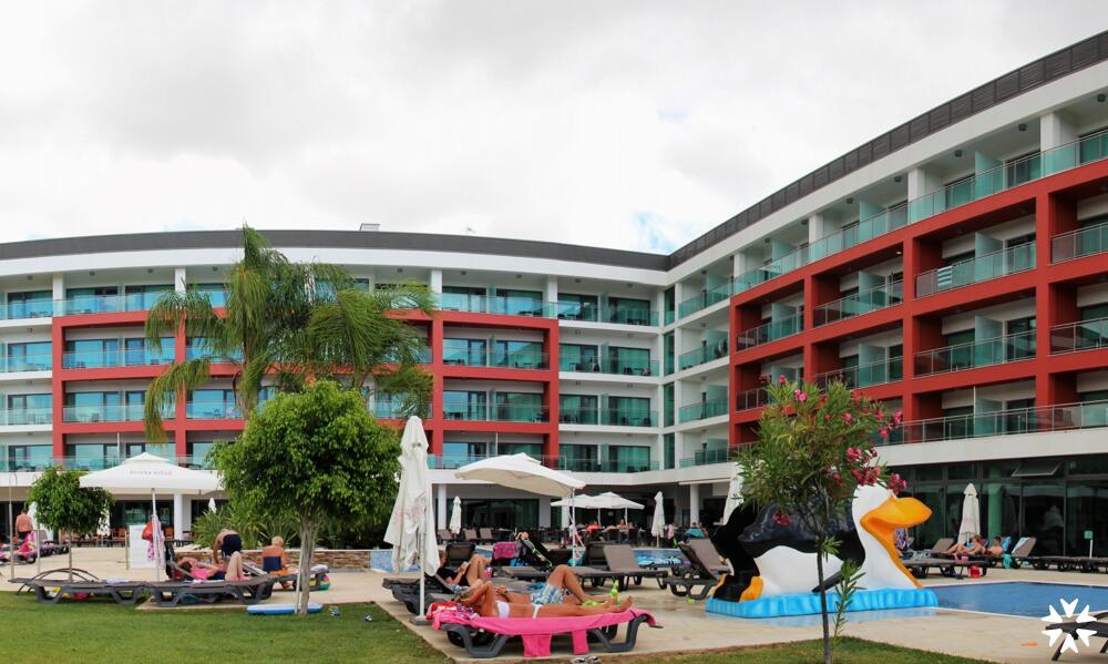 Foto del exterior de Aquashow Park Hotel