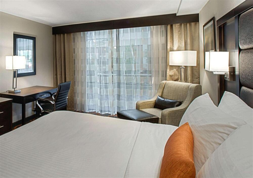 Best Western Premier Alton-St. Louis Area Hotel, Alton - Reserving