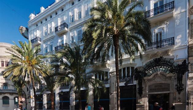 Foto de Hotel One Shot Palacio Reina Victoria 04